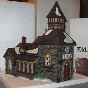 Dickens' Village The Olde Camden Town Church